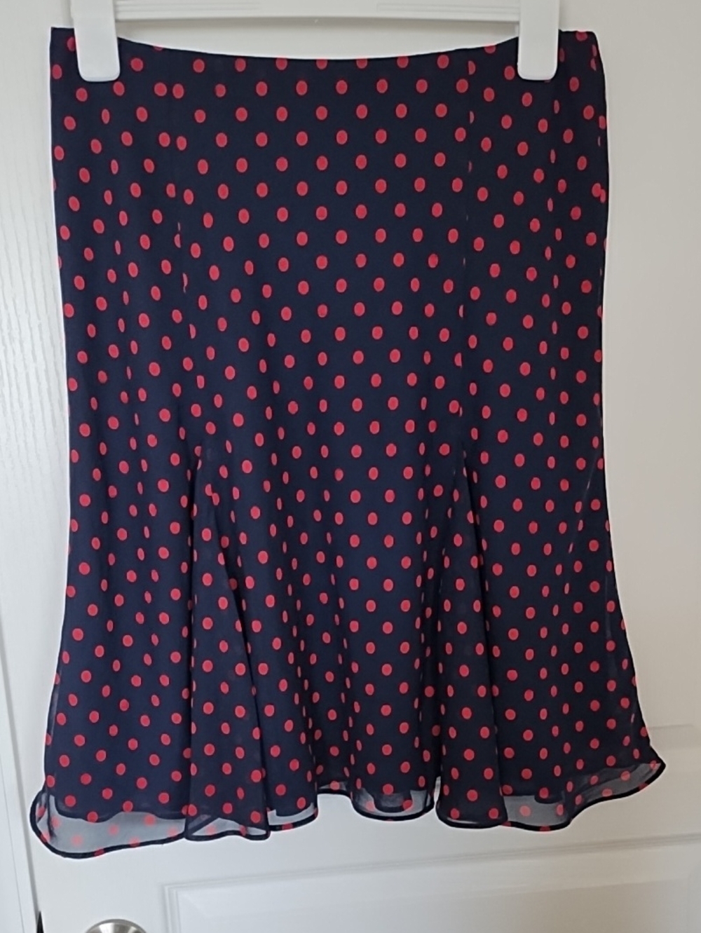Chaps Black & Red Polka Dot Flared Knee-Length Skirt Size Medium A-Line Retro - Picture 3 of 5